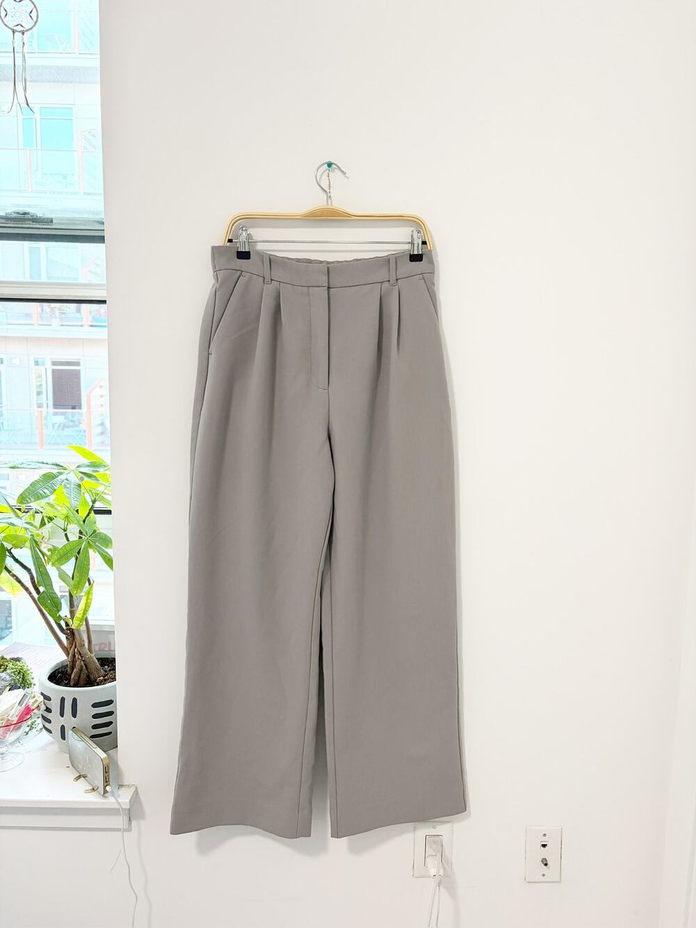 Abercrombie & Fitch Gray Sloane Wide Leg Pleated Trouser Pants Size 12